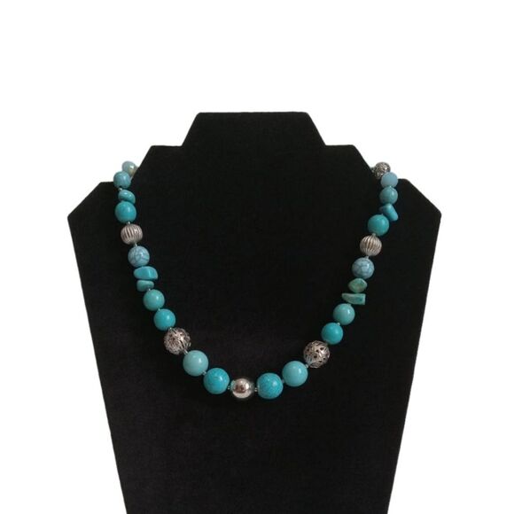 Turquoise Blue and Silver Toned Assorted Beads Single Strand Fashion Necklace - Picture 1 of 11